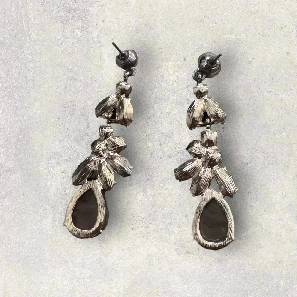 2.5" Long Grey Dark Blue/Black Dangle Glass Crystal Pageant Rhinestone Earrings - Picture 3 of 3